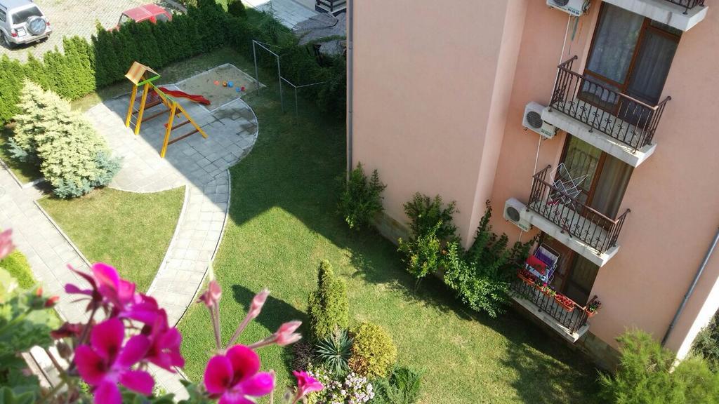 Gardenia Apartments プリモルスコ エクステリア 写真